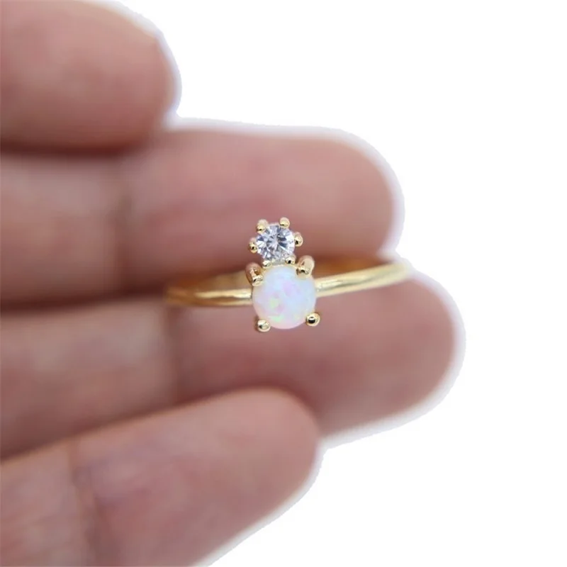 

Hot Selling New Stylish Fashionable Simple Gold Color Inlay Drill Rings Women Wedding Engagement Birthday Party Jewelry Gifts