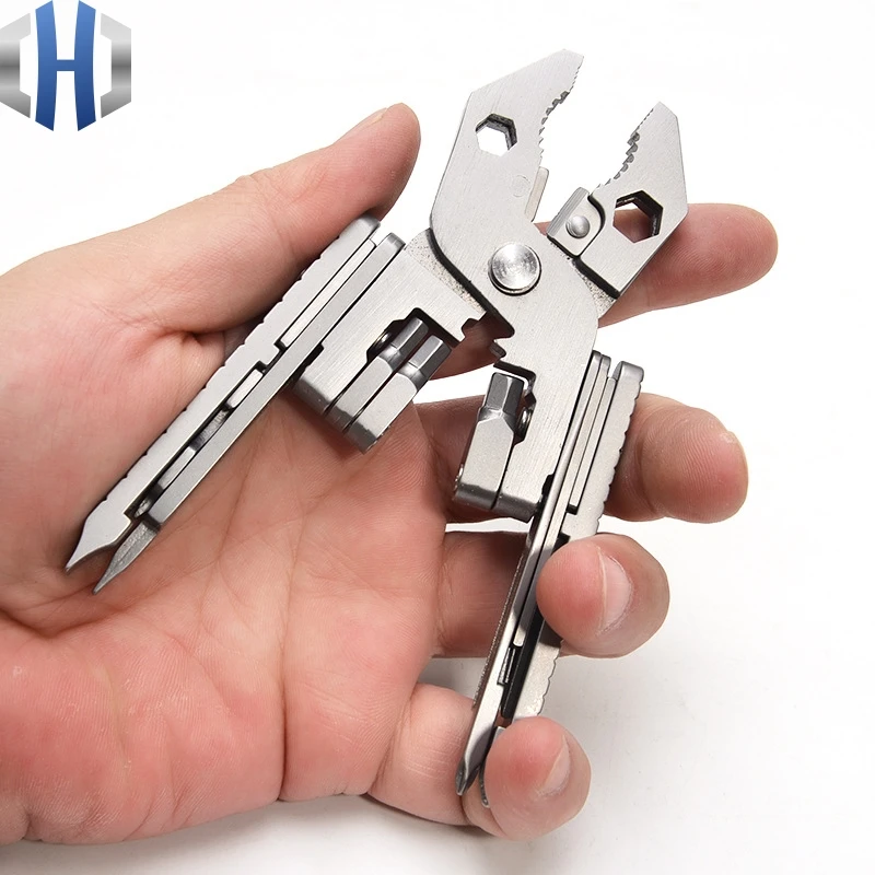 Stainless Steel Folding Multi-purpose Pliers Screwdriver 25 In 1 Portable Universal Outdoor Multi-tool | Спорт и развлечения