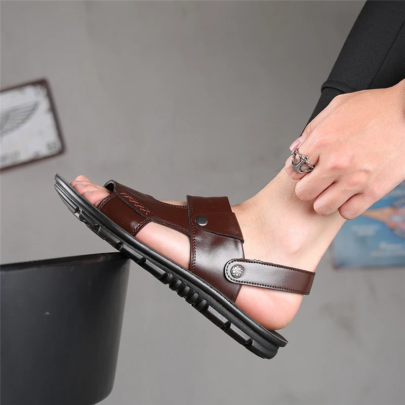 

Size38-47 Mens Sandals Genuine Leather Casual Shoes Men Beach Sandals Summer Shoes for Men Sandals Pantoufle Sandale Plate