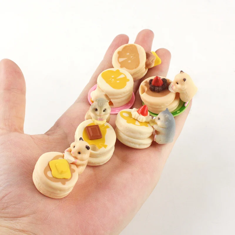 

6pcs/set 1.5-2.5cm Hamster cute mini Toys Hamster mouse with Hamburger Food Decoration Dolls