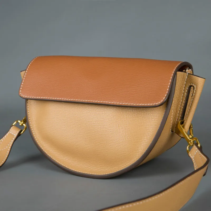 

Coated Cowhide Leather Bag Fashional Saddle Bag Half Moon Bag Leather Handbag 2021 New Arrival Shoulder Bag