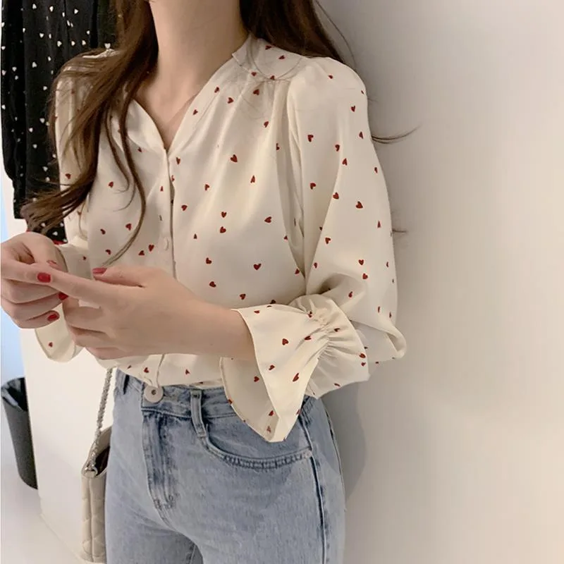 

Fashion women chiffon blouse 2020 New spring Blouse V-neck Chiffon lady shirt Love print pattern Lady blouse