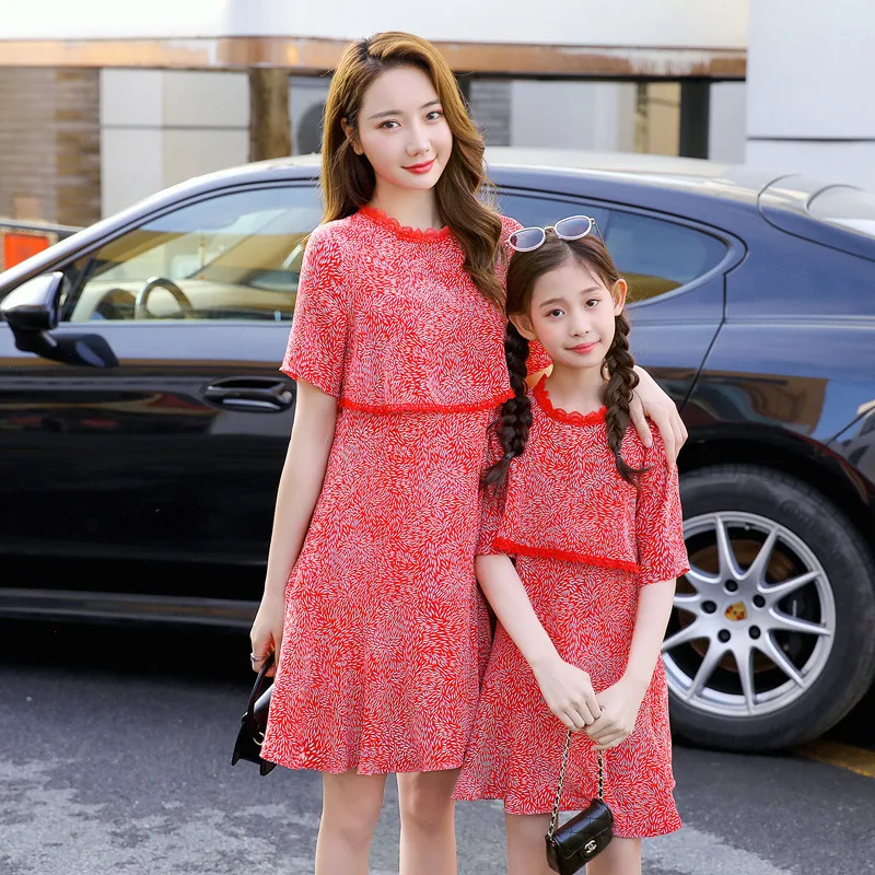 WLG/Одинаковая одежда для мамы и дочки Летние желтые красные Модные платья с