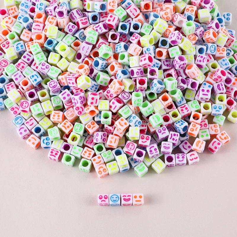 

DIY Bracelet 100pcs/200pcs Acrylic Beads Mixed Colors Heart Smile Square Cube Loose Spacer Beads For Jewelry Making Handmade
