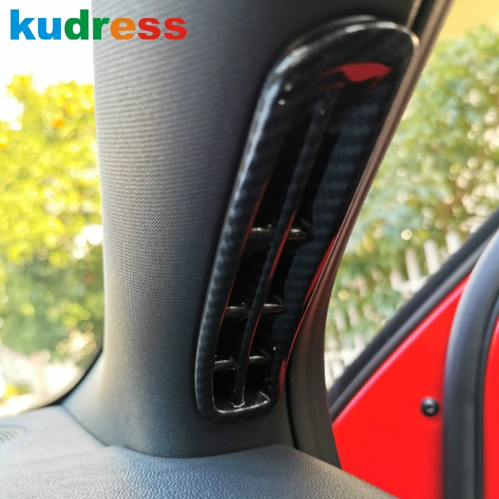 Передняя крышка для вентиляционного отверстия из углеродного волокна Ford Focus 2019