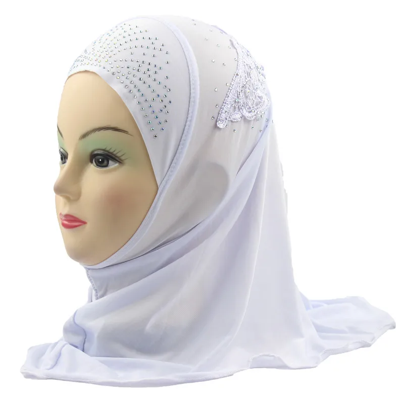 White Girls Hijab Kids Muslim Beautiful Embroidery Hijab Islamic Fashion Scarf Shawls Flower Pattern about 45cm - Цвет: White
