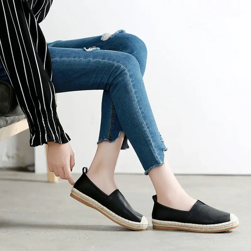 42 43 Summer Linen Flat Shoes Women Lightweight Breathable Fisherman Shoes Ladies Soft Casual Leisure Shoes Slip on Lazy Loafers