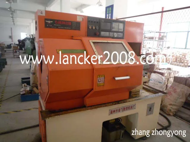 Титановая звездообразная розетка с круглой головкой и фланцевым резьбовым