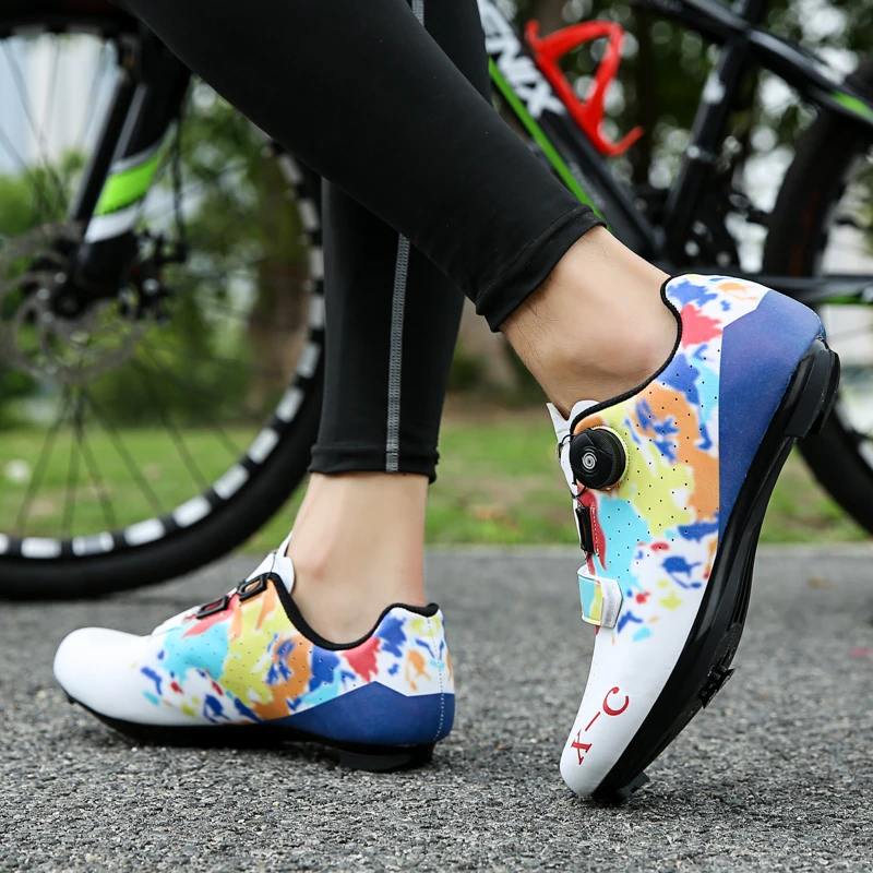 

Men MTB Bike Sneakers Graffiti Road Cycling Shoes Triathlon cycling shoes mtb Self-locking Sports Mountain Road Bicycle Shoes