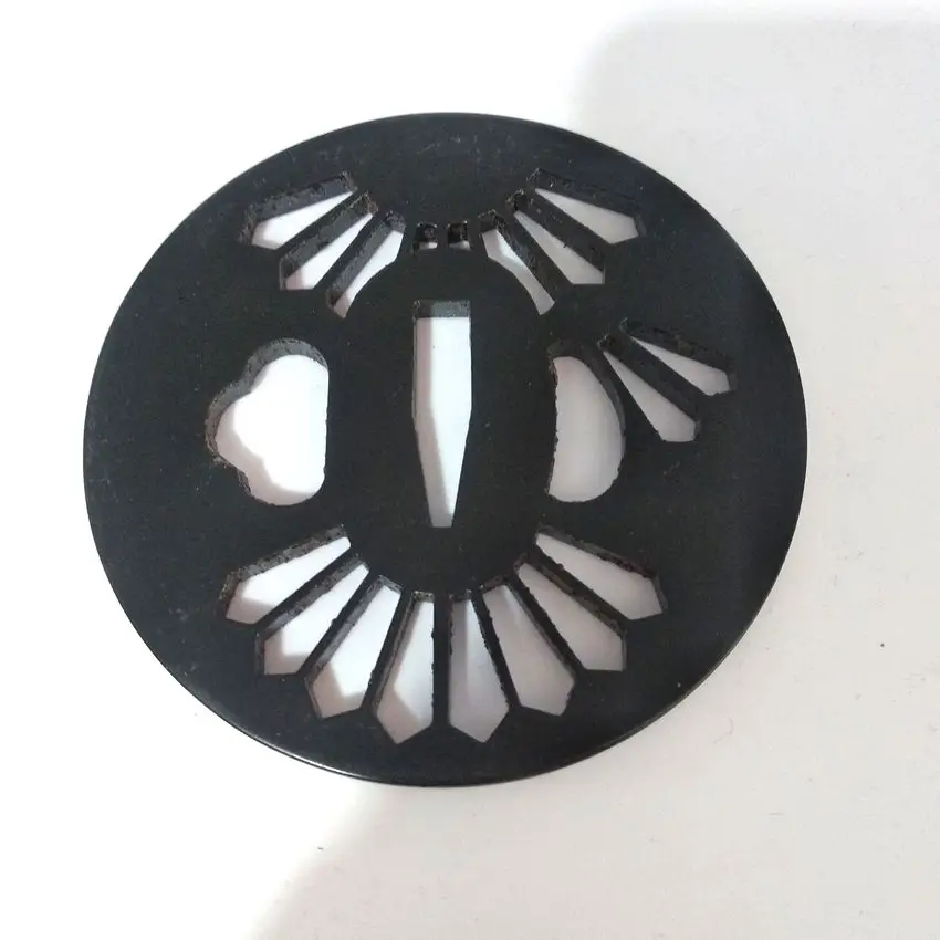 Кованая круглая часть меча Tsuba черные Фитинги Аксессуары для лезвия нож-край JP