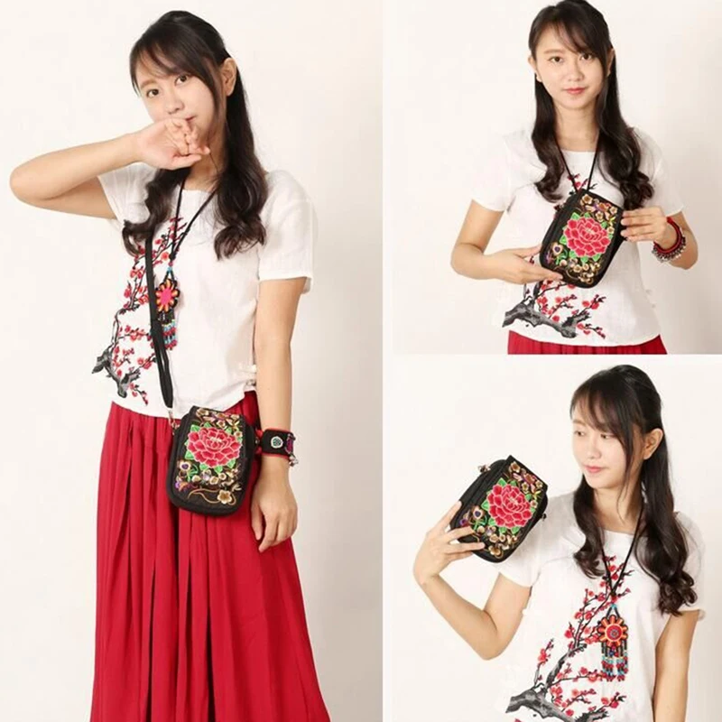 

Fashion Canvas Women's Shoulder Bag Outdoor Casual Travel Bag Retro Floral Embroidery Crossbody Zipper Bag