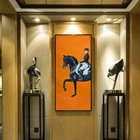 Современная Женская езда на оранжевой лошади гонки Холст печать постер настенное искусство настенные картины для прихожей домашний Декор без рамки