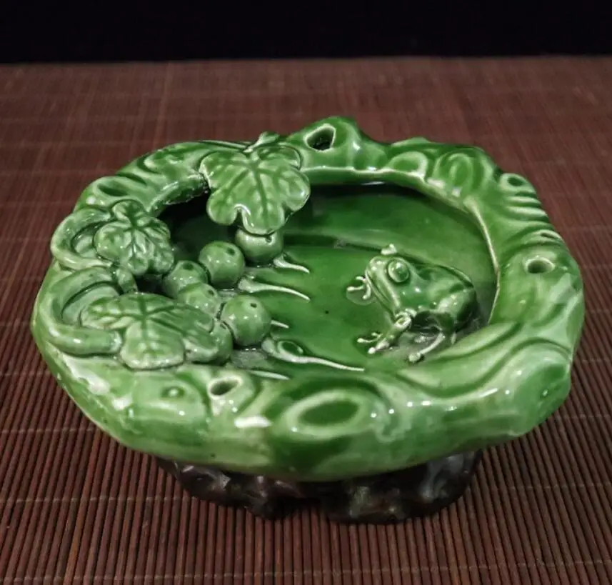 

Китайская глазурованная керамическая статуэтка лягушка ручка для мытья рукоделия