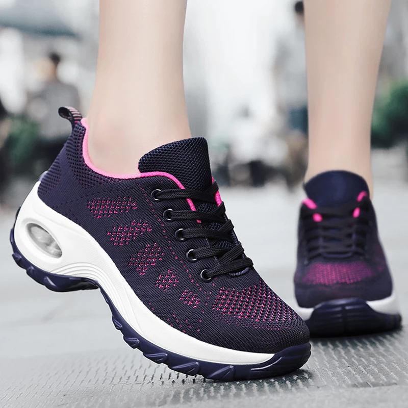 Женские кроссовки на плоской подошве удобные женские повседневные прогулочные