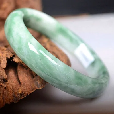

Natural Burmese Jadeite Light Green 54-64mm Bracelet Elegant Princess Jewelry For Mom For Girlfriend