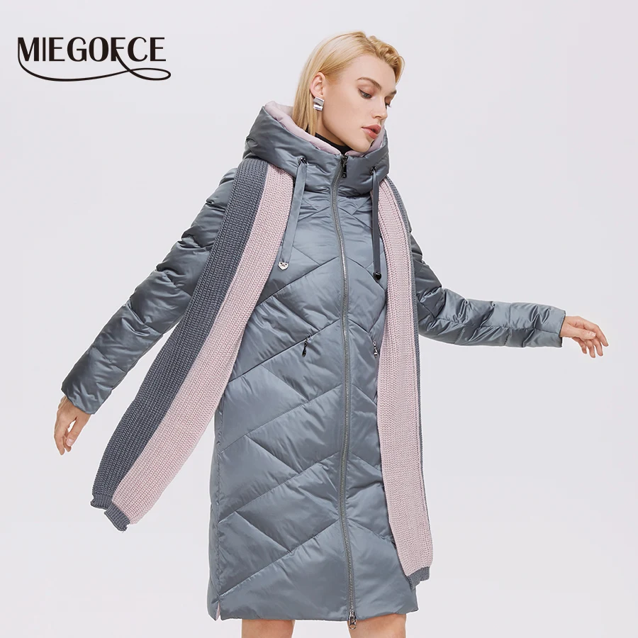 MIEGOFCE 2022 Зимнее новое женское длинное пальто стеганое с шарфом