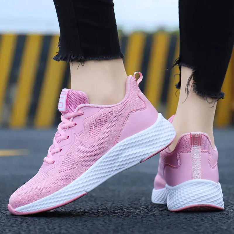 

Slip-On Sports Women Jogging Women Sport Sneakers Trainning Women Sport Sneakers Water Running Sneakers Woman Size 33 Tennis