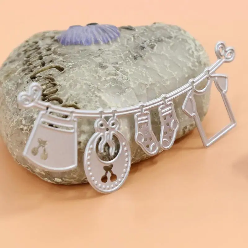 Вешалка с одеждой ручной формы детские металлические высечки Скрапбукинг