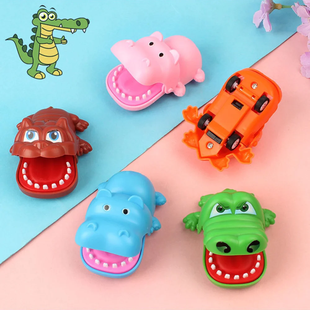 

6pcs Animal Back Car Mini Creative Crocodile Hippo Dog Back Car Educational for Kid (Random Mixed Package)