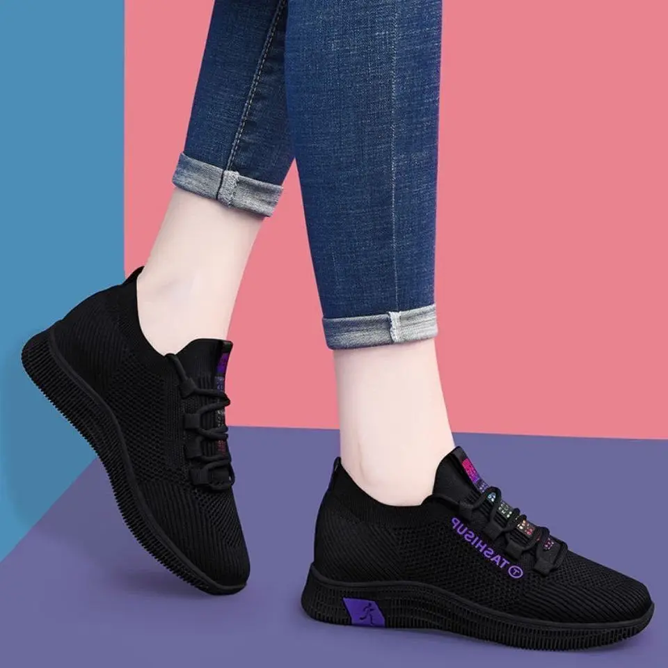 

Spring 2021 new flying woven sneakers women breathable soft bottom ultra-light walking casual running travel shoes