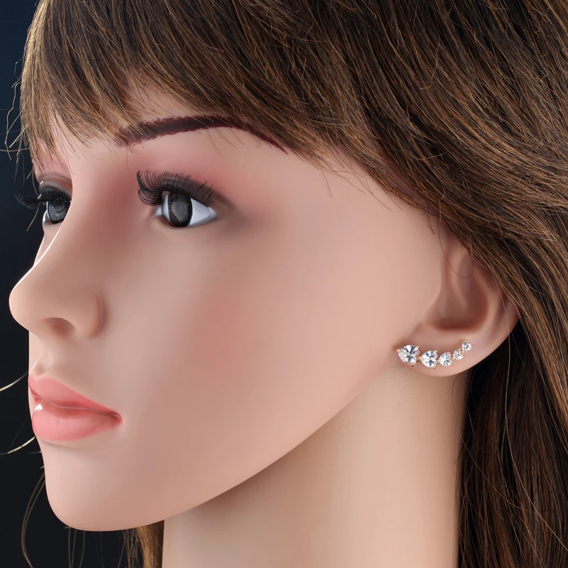 Модные темпераментные серьги-манжеты в форме сердца с кристаллами женские