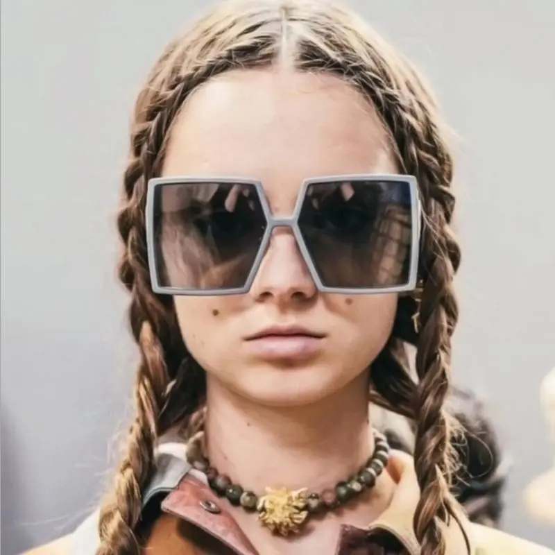 

Солнцезащитные очки женские, квадратные, большие, в пластиковой оправе, с градиентом, UV400