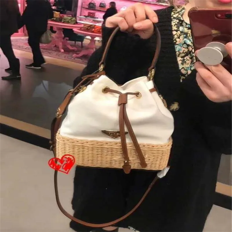 Сезон: весна лето Новинка Женская парусиновая обувь с плетеные кожаные шить