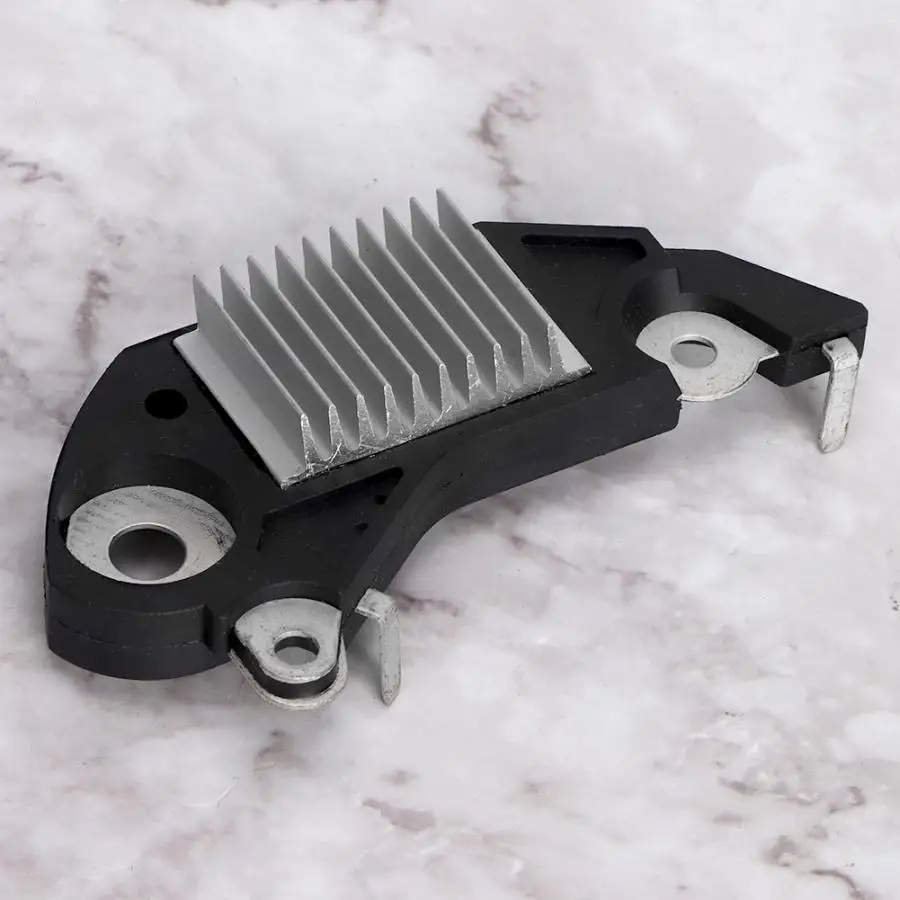 Автомобильный генератор переменного тока регулятор напряжения 13100300/01-004