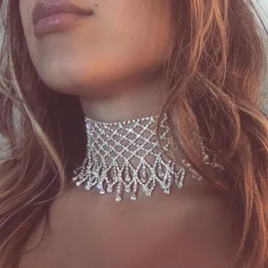 Fashion Jewelry Element Trending Women'S Necklace Diamonds Retro Exaggerated Water Droplets Diamond Tassel Neck Harness Fetish