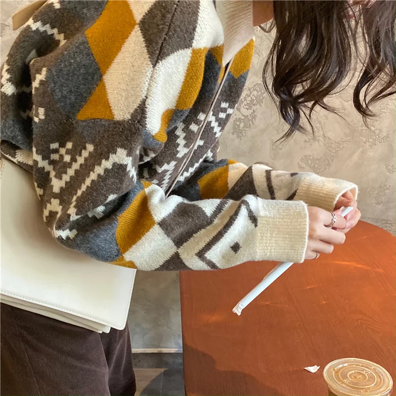 

JPLVXZ 2020 Autumn Winter Argyle Printed O-Neck Full Sleeve Sweater for Women Female Regular Knitted Sweater Pullovers