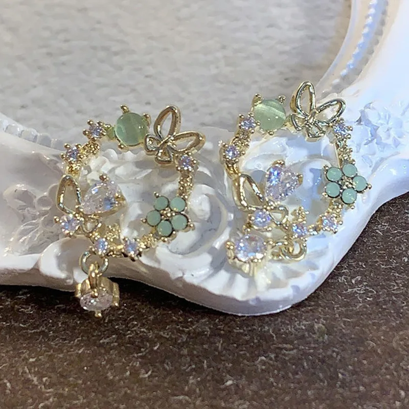 

Exquisite Flower Butterfly 925 Sterling Silver Stud Earrings Women Bling Shining AAA Zircon CZ Stud Earring Jewelry Pendant Gift