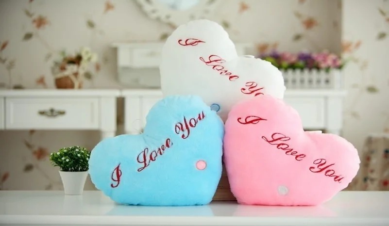 Милый светильник Love Heart Подушка для спины Удобная подушка сна светодиодный
