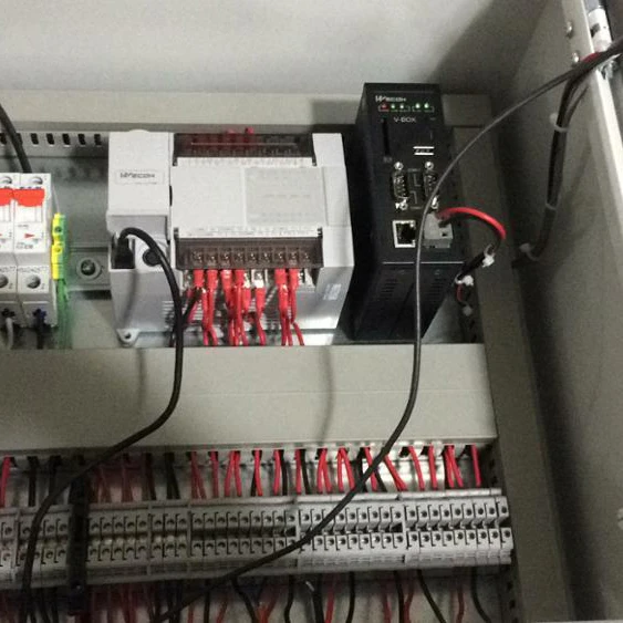 Промышленный IoT шлюз IIOT V-BOX поддерживает все PLCs modbus и webscada на облаке через RS232