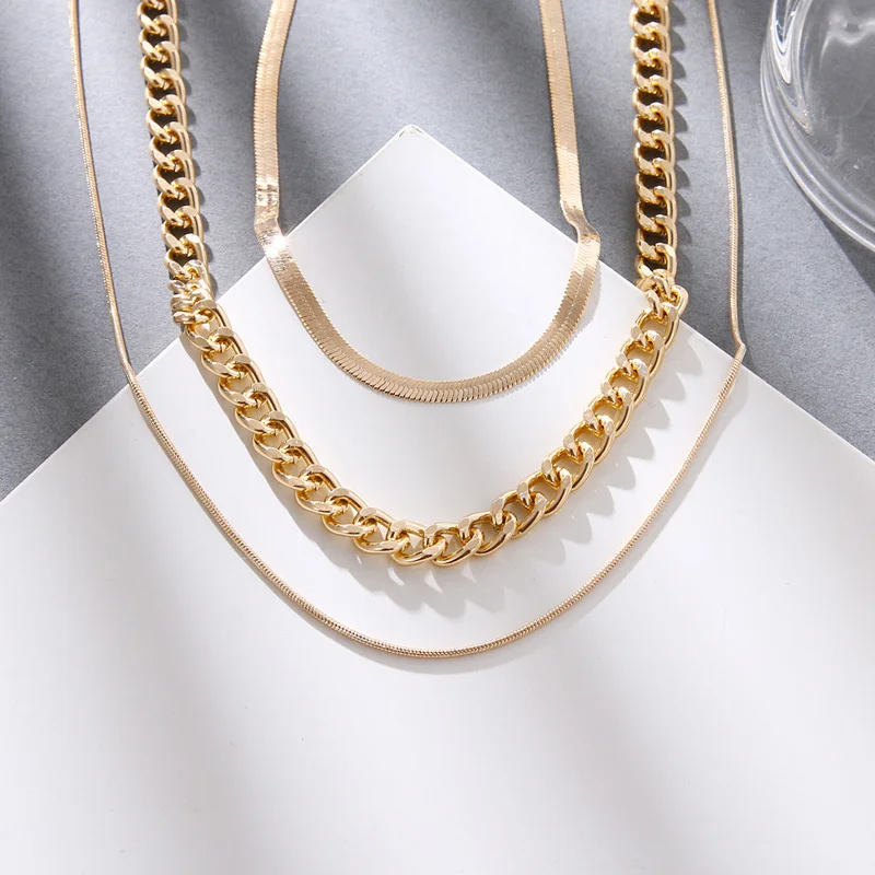 

Bohemian Multilayer Snake Chain Choker Necklace Female Gold Layered Geometric Thick Chain Necklace Fashion Trend Jewelry