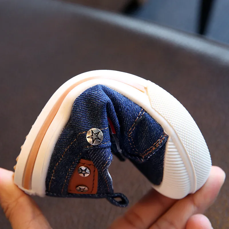 

Summer 2021 children's shoes boys and girls sports shoes breathable baby non-slip shoes soft bottom children's denim casual shoe