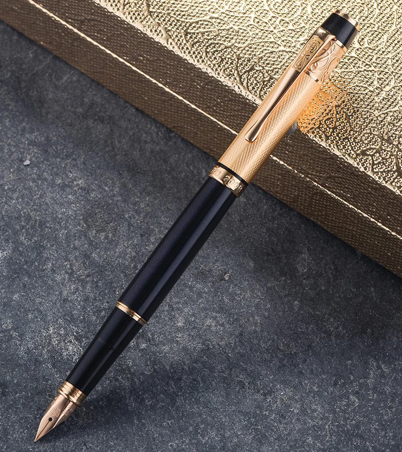 Brand New Hero 200B 14K Gold Collection Black Fountain Pen Golden Carved Cap Fine Nib 0.5mm For Business Office With Gift Box
