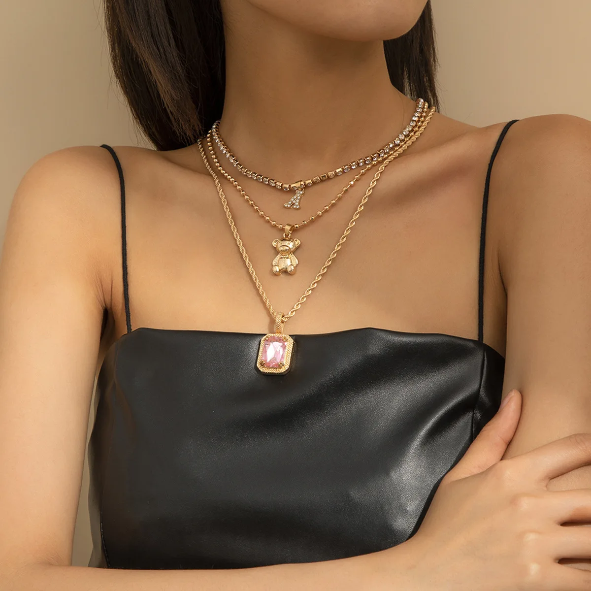 

New Design Fashion Alloy Diamond Multi-piece Necklace Set Retro Simple Metal Bear Letter Item Jewelry Lady Necklace Jewelry Gift