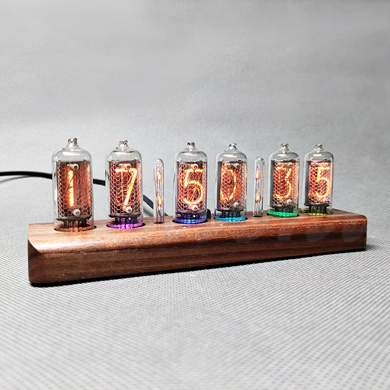 Рисунок 4 - Светящиеся трубчатые часы