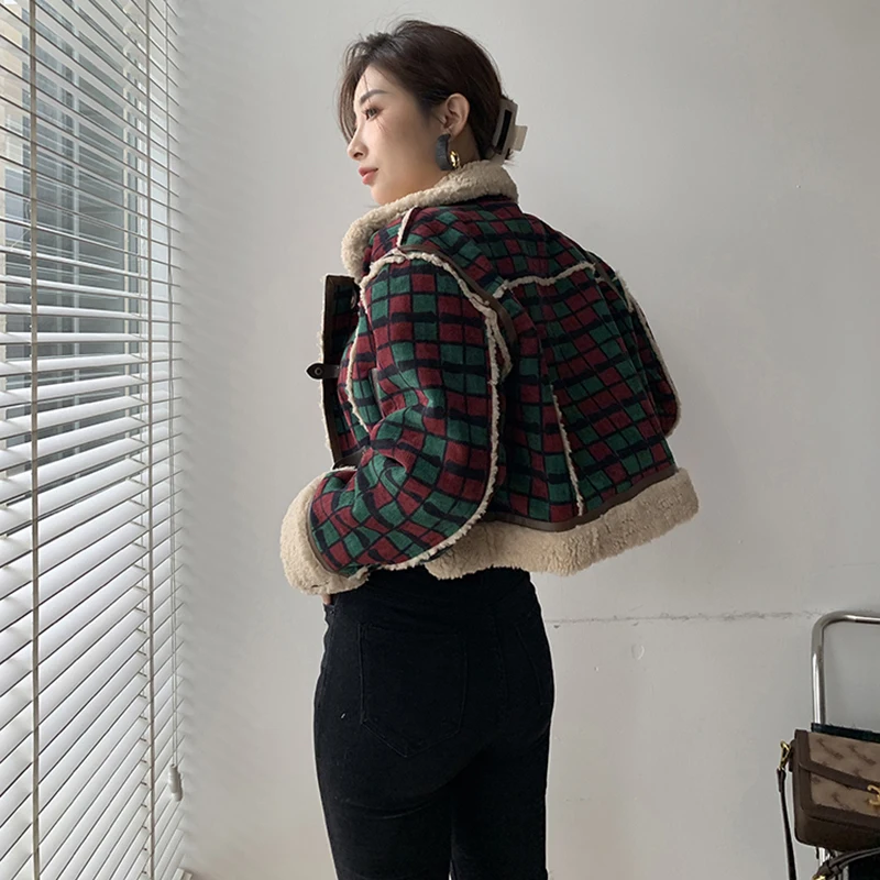 

Fit Red Loose Lambswool Plaid Short Warm Jacket New Lapel Long Sleeve Women Coat Fashion Tide Autumn Winter 2021 1DD2161