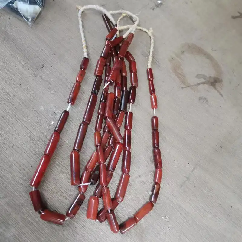 

1pcs/lot red and black antique old agate pencil bullet-shaped tube bead necklace bulk wholesale Qing Dynasty round beads natural