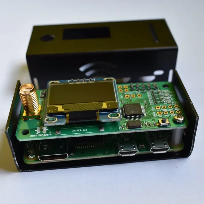 MMDVM реле DMR P25 YSF DSTAR цифровое радио шлюз Беспроводной компиляция java-приложений! 0.5PPM