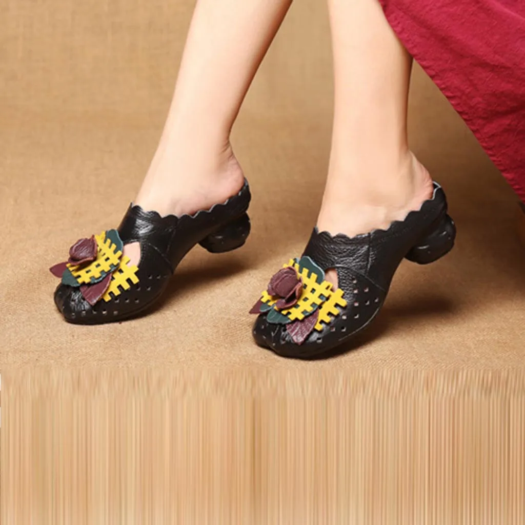 

Summer Women Slippers 2020 Outdoor Garden Shoes Female Pool Sandals Bathroom Flip Flops Lightweight Mules Beach Slides