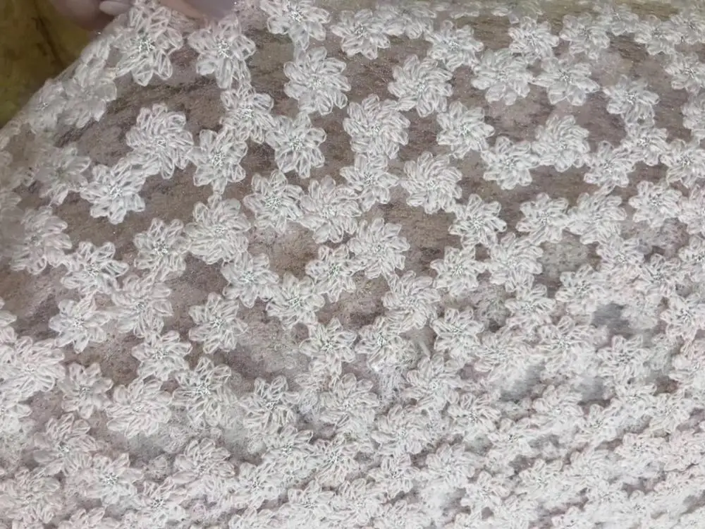 

Высокое качество, современный дизайн, французская сетка, кружевная ткань, Африканский цветок, красный цвет, вышивка, тюль, кружевная ткань д...