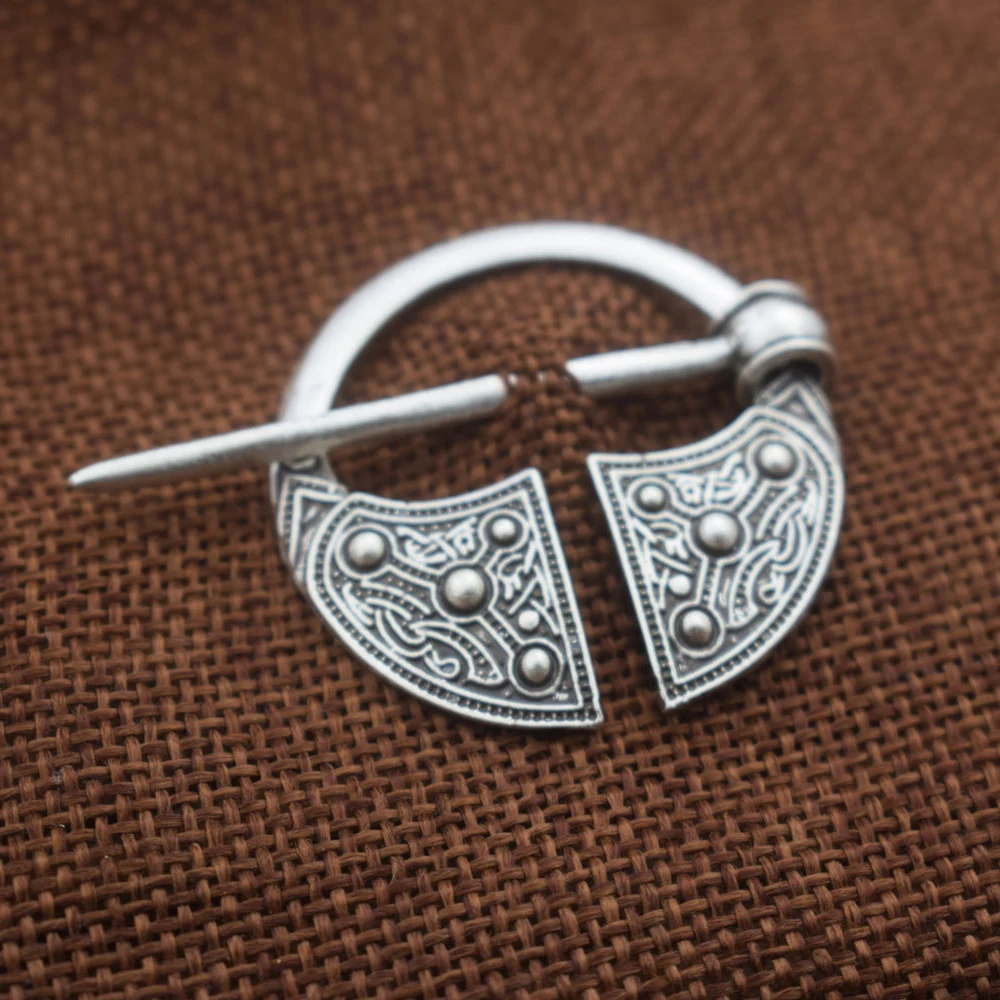 Винтажная брошь на застежке для одежды | Украшения и аксессуары