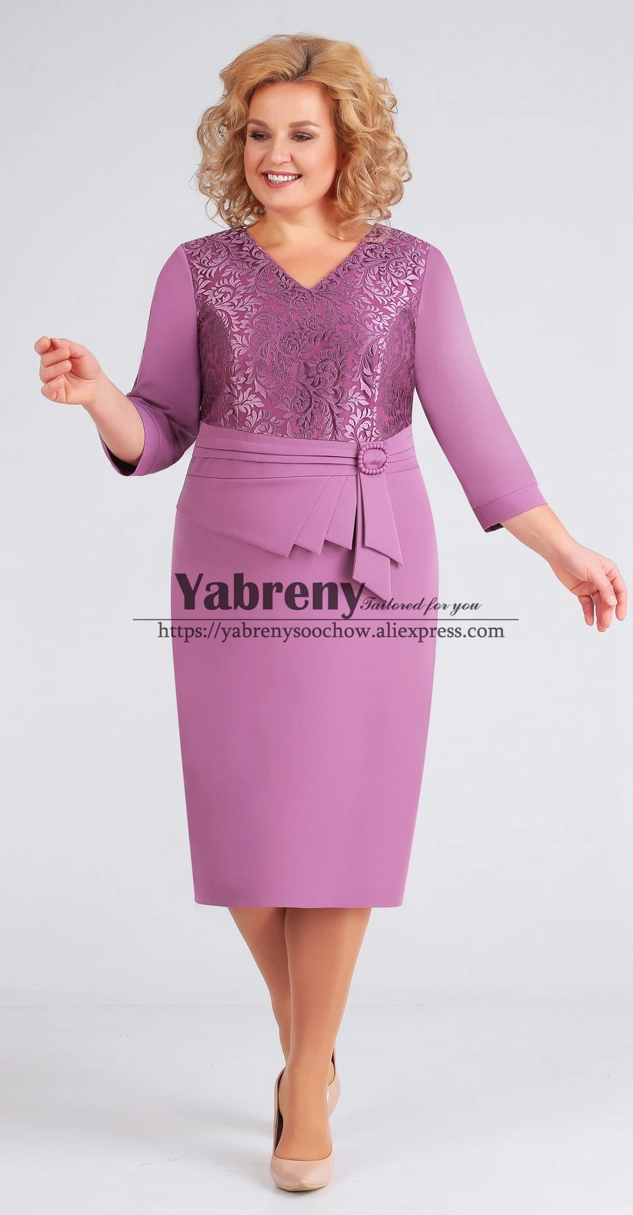 

Knee-Length Mother of the bride dress Plus Size Custom-made