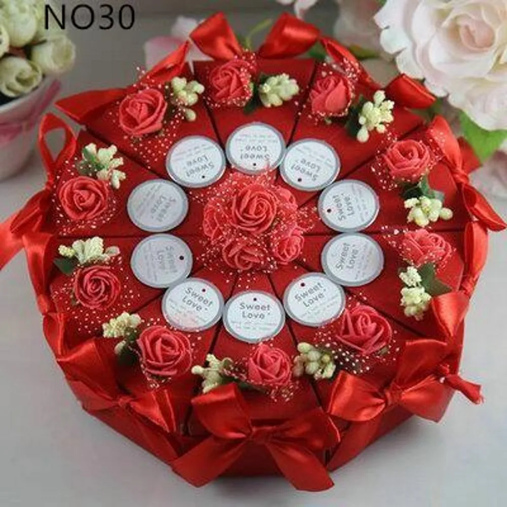 

Cake Shaped Wedding Favor Candy Box Matte Paper Gift Bag With Artificial PE Rose Silk Flower For Wedding Party Supplies