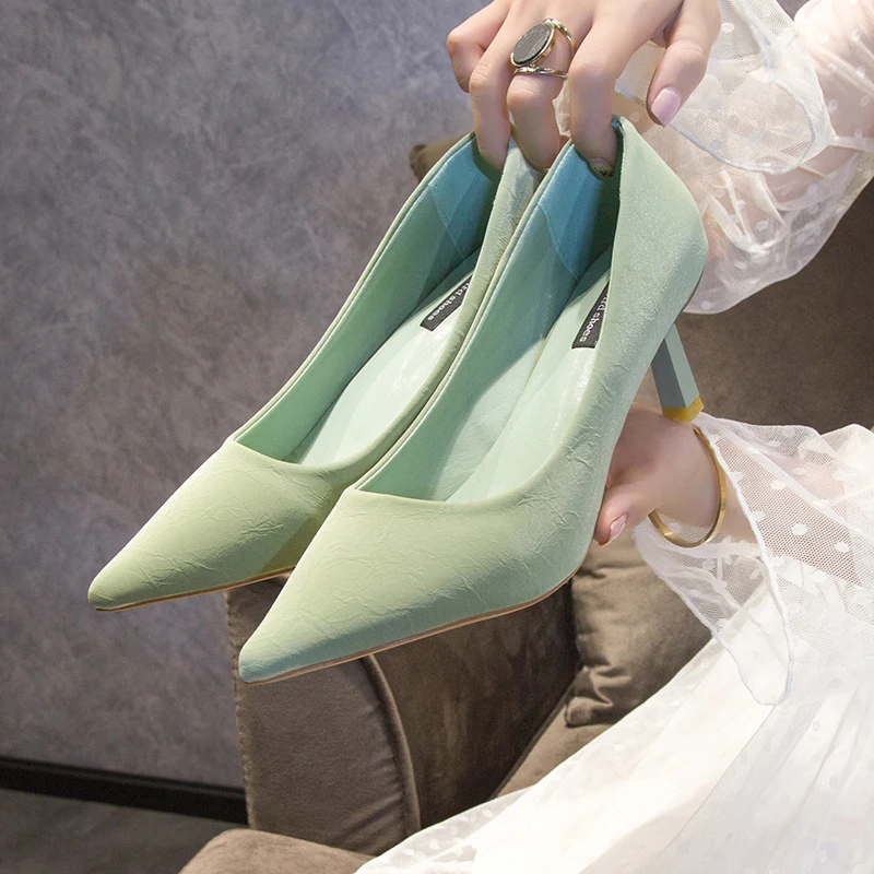 

2019 New Women Shoes Shallow Mouth Pumps Pointed Toe High Heels Ladies Flock Thick with Spring Fine Heel Single Shoes Women