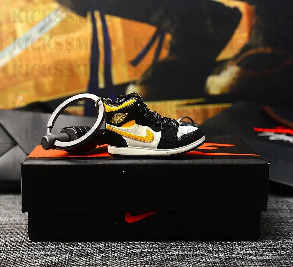 a shoe w rope Персональный DIY Air Jordan " разбитая задняя панель" часть 1 3D кроссовок фигурный брелок сумка коробка Подвеска для пары Кукла аксессуар - Цвет: a shoe w rope