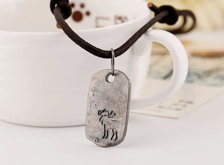 Винтажное ожерелье с кулоном в виде лося оленя из металла стиле ретро длинные