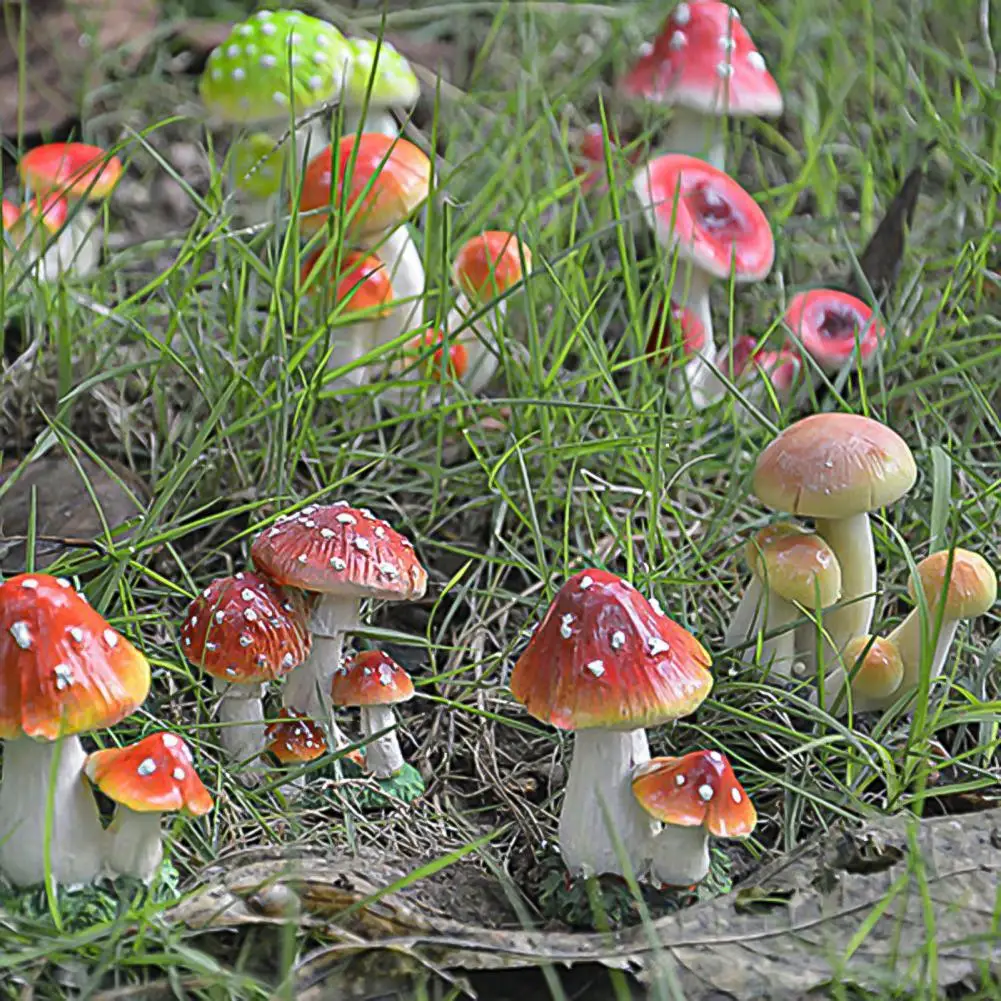 

Good Garden Statue Fadeless Lightweight Mushroom Statue Succulent Bonsai Decor Garden Figurine Mushroom Ornament